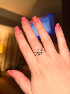 Retired James Avery Silver Interlocking Heart Ring